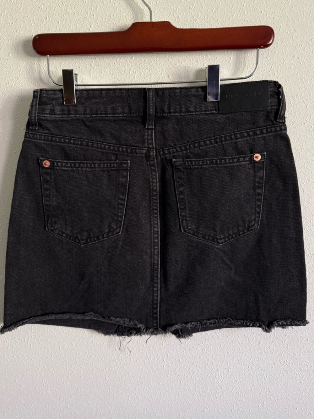 Mango Denim Black Mini Skirt XXS Low Rise Raw Hem Y2K